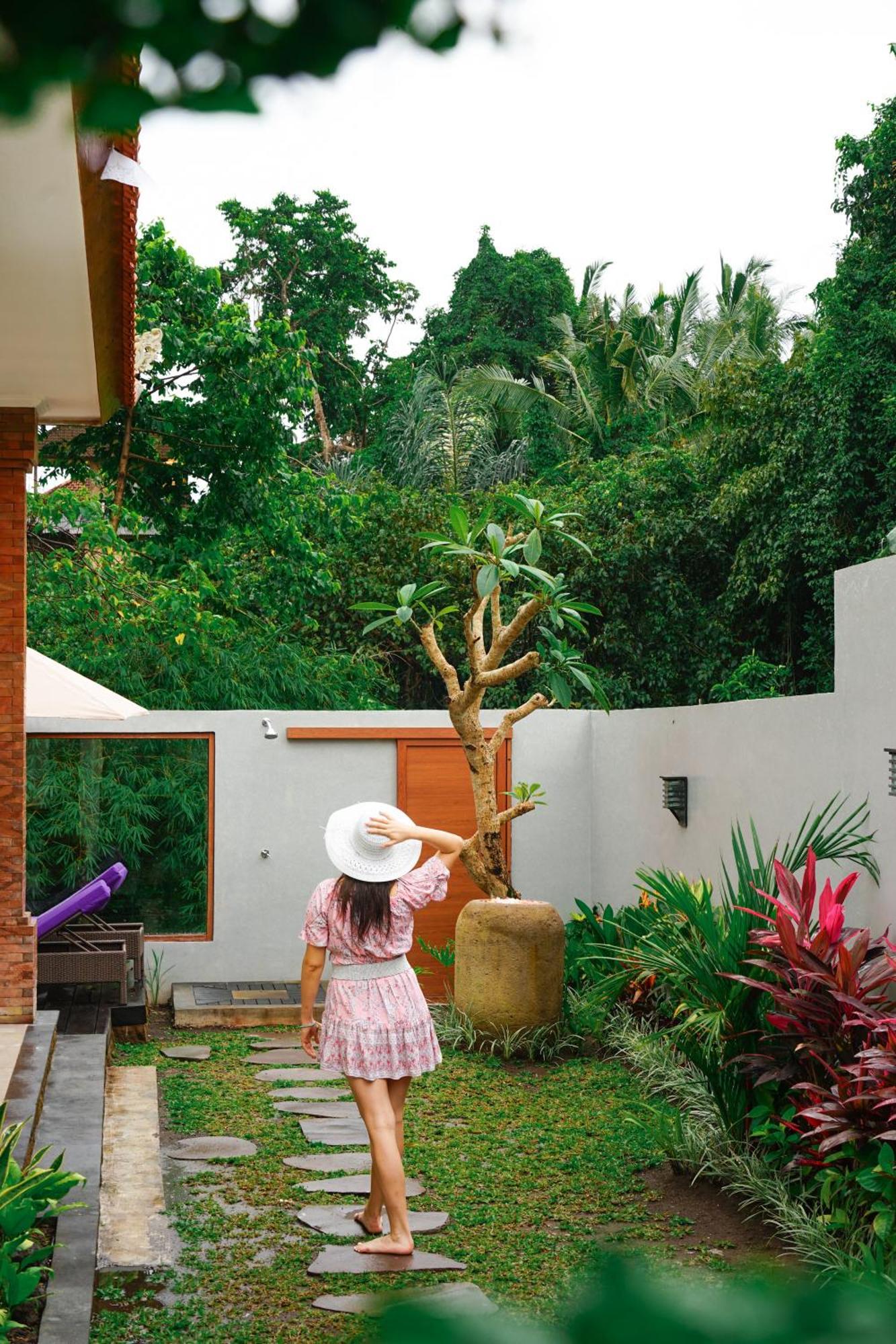 HOKYY Accommodation Ubud Esterno foto
